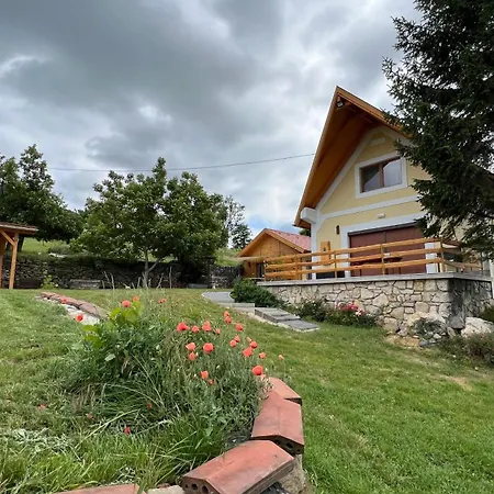 Sarkanyok Haza Vendeghaz - House Of Dragons Case de vacanță Raposka